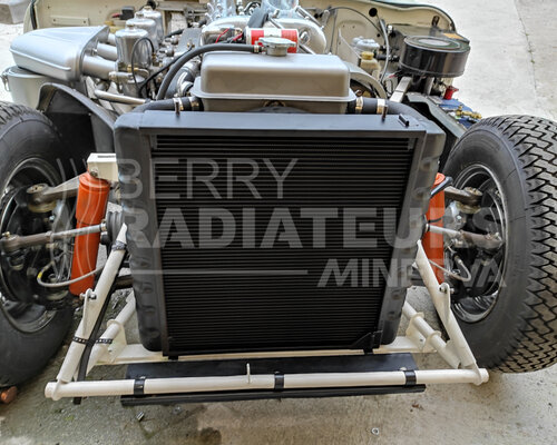 Radiateur Jaguar XK Type E